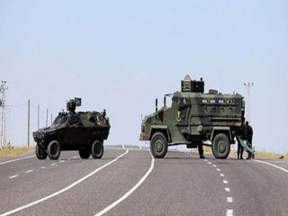 PKK, Batman'da Polis Aracını Taradı!