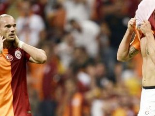 G.Saray'da Maç Sonu Şok Olay