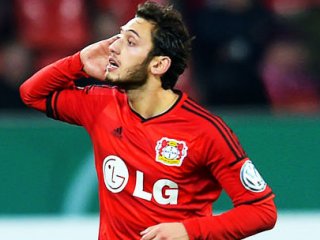 Hakan Çalhanoğlu'na Dev Talip!