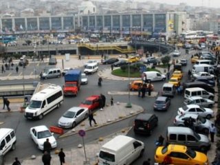 İstanbul Otagarı'nda Silah Sesleri