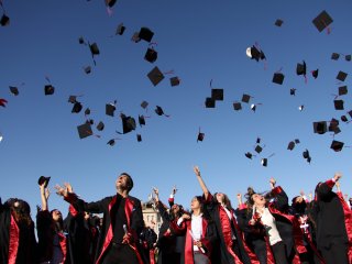 Diplomalı Yalancı Yetiştiriyoruz