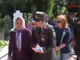 Kadın Astsubay: Zengin Olan Asker de Olmaz, Şehit de