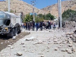 "Ekmek Almaya Gidiyordu"