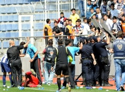  Maç Sonu Futbolcular Birbirine Girdi!