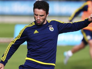 Pereira'dan Gökhan Gönül'e Şok Haber!