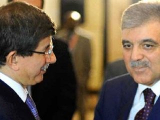 Davutoğlu'ndan Abdullah Gül'e Sürpriz Telefon
