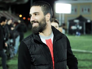 Arda Turan'dan Galatasaray Sürprizi!