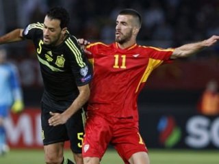 İspanya Zorlandı Ama Kazandı