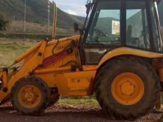 Silvan Belediyesi'nin Araçlarına El Konuldu