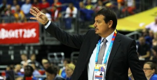 Federasyon Ergin Ataman Kararını Açıkladı