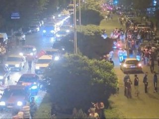 İzmir'deki Protesto Yürüyüşünde PKK Provokasyonu