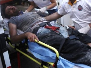 Polise Ateş Açan Gösterici Vuruldu