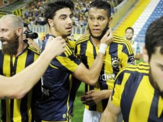 Fenerbahçe Deplasmanda Güldü!