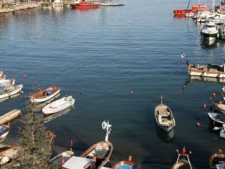 Bin 11 Balıkçı Teknesi "Emekliye Ayrıldı"
