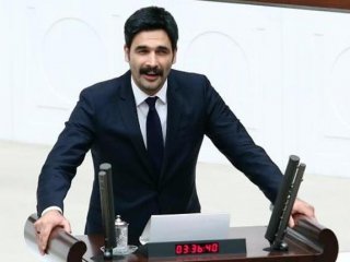 Uğur Işılak Asıl İşine Döndü