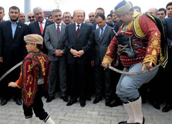 Bahçeli, Etimesgut'ta park ve sosyal tesis açılışı yaptı