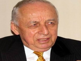 Ünlü İş Adamı Hayatını Kaybetti!