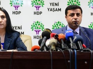 HDP'den AA ve TRT Muhabirlerine Yasak