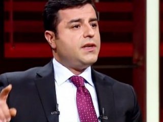 Demirtaş'a Soğuk Terler Döktüren Soru