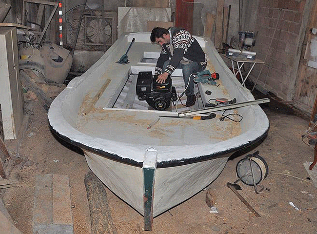 Hayali Olan Tekneyi Kendi İmal Etti