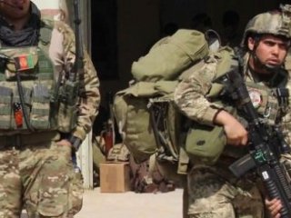 ABD, Taliban'ı Vurmaya Başladı