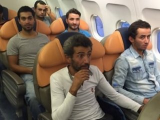 16 işçiyi taşıyan uçak Ankara'da!