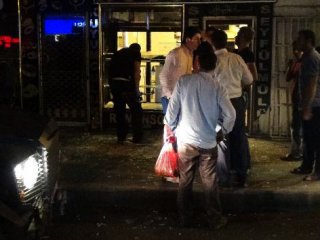 Diyarbakır'da İş Yerine Bombalı Saldırı!