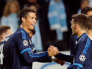 Real, Ronaldo İle Güldü!