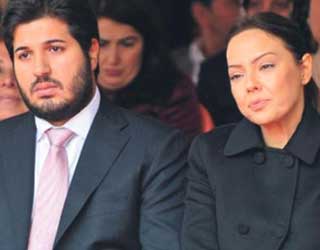 Ebru Gündeş Rıza Sarraf'a Resti Çekti!