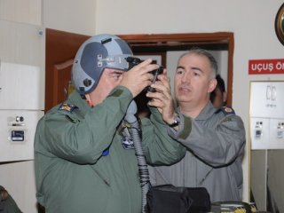 Operasyona Sürpriz İsim