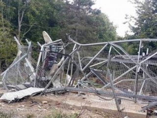 Teröristler Baz İstasyonu Yaktı