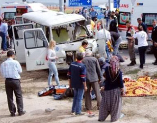 Burdur'da Korkunç Kaza