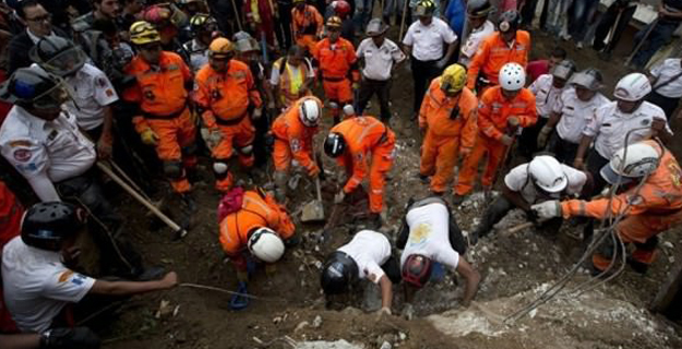 Guatemala'daki Heyelanda Son Bilanço: 253 ölü