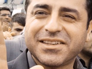 Demirtaş Açık Açık Bunu Yaptı!