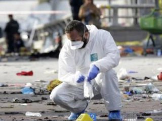 Canlı Bombaların Kimlikleri Tespit Edildi