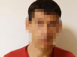 Camiyi Soyduktan Sonra Dua Etti