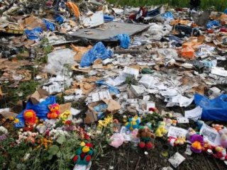 Malezya Uçağı Rus Füzesiyle Vuruldu
