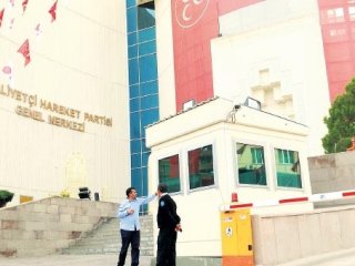 MHP'de Canlı Bombaya Karşı Çelik Kapı Önlemi