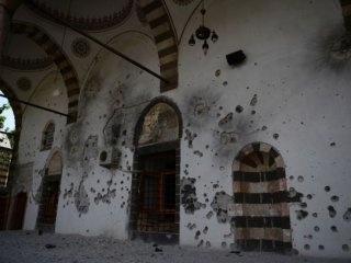 Vay Kahpeler Vay! 'Üst' Gibi Kullanmışlar