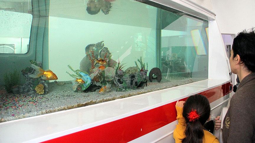 Bu Ambulansta Balıklar Yaşıyor