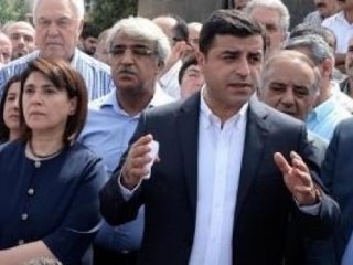 Zana’nın Çağrısı Demirtaş’ı Gerdi