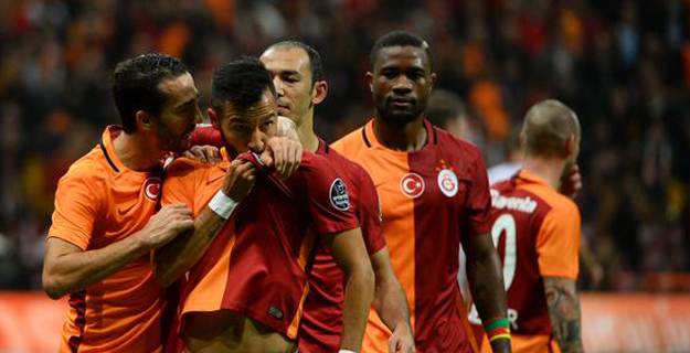 Galatasaray'dan Farklı Galibiyet!