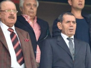 Cavcav: G.Saray'ı Gönülden Kutluyorum