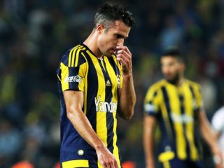Gözler Van Persie'de