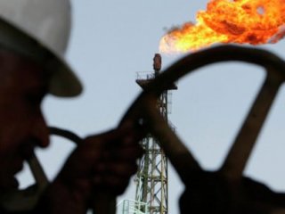 Petrol Düşüşe Geçti