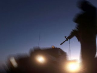 Uzman çavuş kazara kendini vurdu