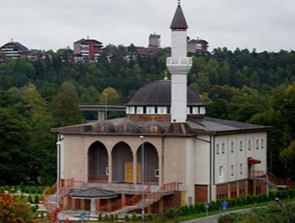 Camiye Dört Ay Devlet Yardımı Kesinti Cezası