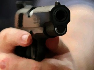 Polis Yanlışlıkla Kendini Vurdu