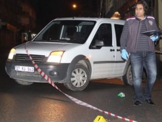 Polise Silahlı Saldırı: 1 Ağır Yaralı