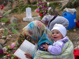 Acılı Madenci Eşinden Hüzünlü  Ziyaret